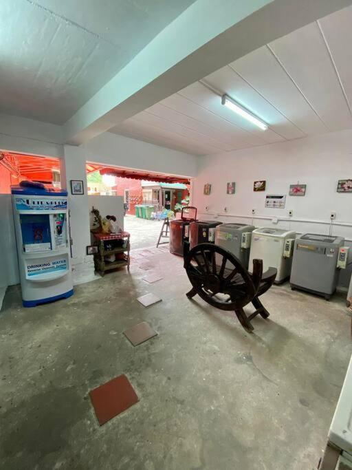 Ratanawong Place 405 Bangkok Luaran gambar